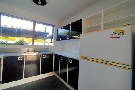 Photo of property in 12 Pohutukawa Place, Ellerslie, Auckland, 1051