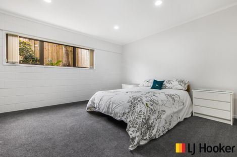 Photo of property in 21 St Annes Crescent, Wattle Downs, Auckland, 2103