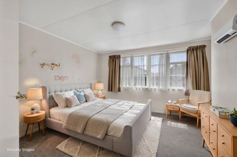 Photo of property in 61 Parsons Street, Frankleigh Park, New Plymouth, 4310