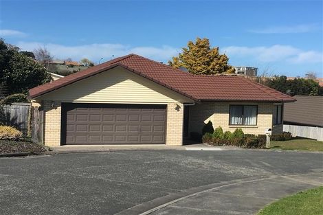 Photo of property in 5 Jomard Terrace, Northcross, Auckland, 0632