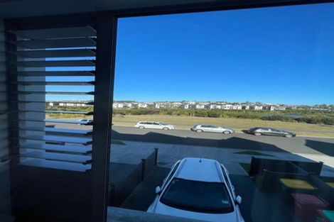 Photo of property in 36 Owen Chapman Drive, Red Beach, 0932