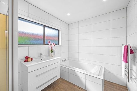 Photo of property in 4 Lochmore Street, Bishopdale, Christchurch, 8051