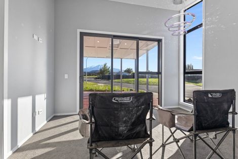 Photo of property in 8 Raupo Lane, Ohakune, 4625