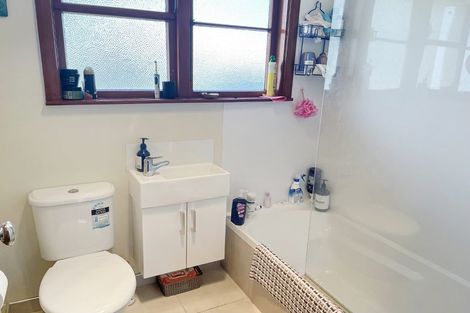 Photo of property in 8 Atiawa Crescent, Waiwhetu, Lower Hutt, 5010