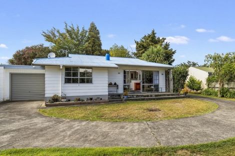 Photo of property in 72b Oakfield Crescent, Pukete, Hamilton, 3200