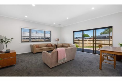 Photo of property in 67 Golders Road, Elderslea, Upper Hutt, 5018