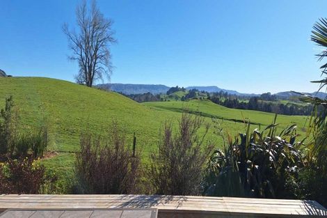 Photo of property in 3442 Puketitiri Road, Patoka, Napier, 4184