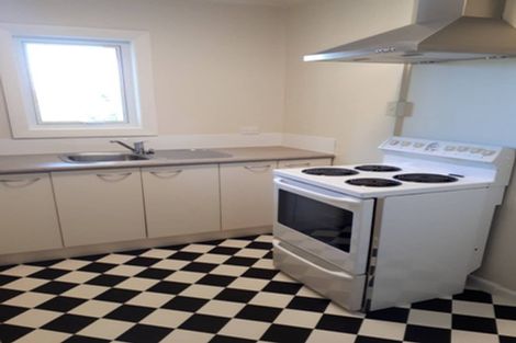 Photo of property in 1/165 Hinemoa Street, Birkenhead, Auckland, 0626