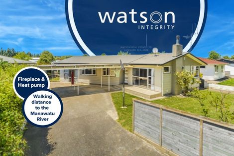 Photo of property in 138 Ruamahanga Crescent, Terrace End, Palmerston North, 4410