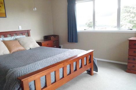 Photo of property in 18 Budleigh Street, Frankleigh Park, New Plymouth, 4310