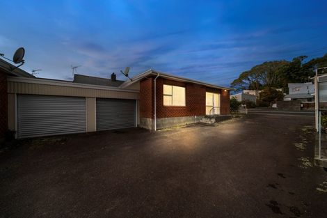 Photo of property in 3/127 Lemon Street, New Plymouth, 4312