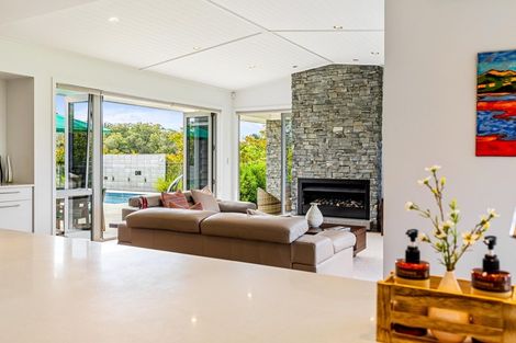 Photo of property in 123 Three Oaks Drive, Dairy Flat, Albany, 0794