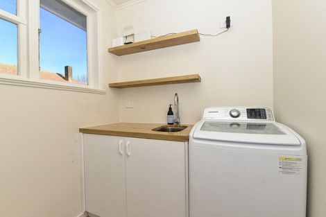 Photo of property in 12 Holland Road, Fairfield, Hamilton, 3214