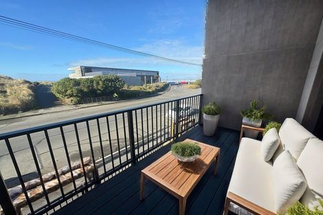 Photo of property in 9/180 Marine Parade, New Brighton, Christchurch, 8083