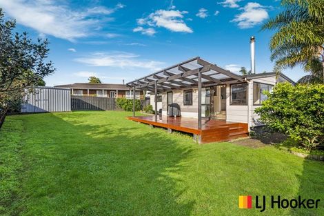 Photo of property in 165 Carnoustie Drive, Wattle Downs, Auckland, 2103