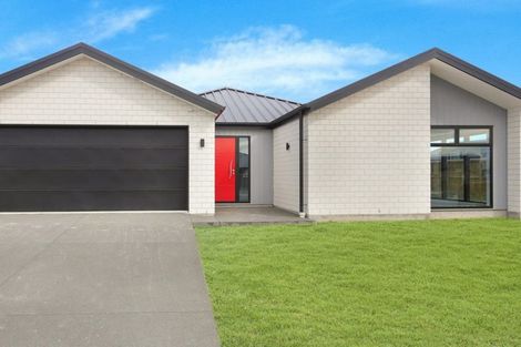 Photo of property in 32 Northside Drive, Waikuku, Rangiora, 7473