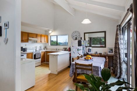 Photo of property in 39 Hillcrest Road, Hatfields Beach, Orewa, 0931