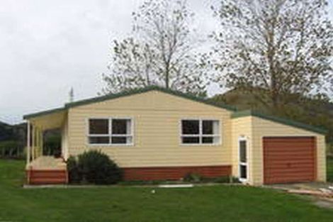 Photo of property in 20a Rangiuia Road, Tolaga Bay, 4077