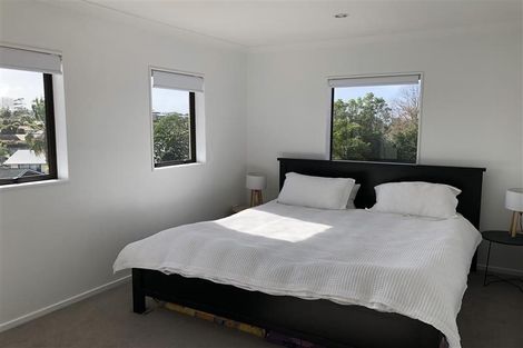 Photo of property in 29a Bay Street, Red Beach, 0932