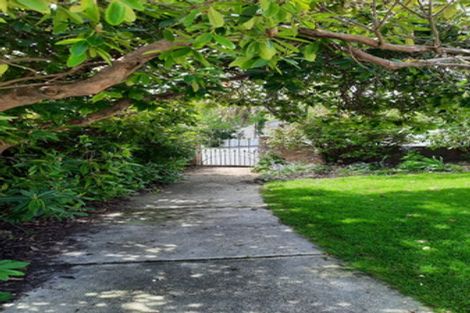 Photo of property in 20 Peel Street, Lawrence, 9532