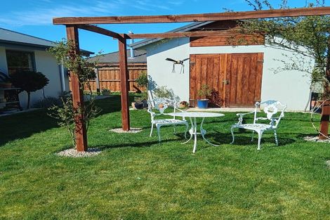 Photo of property in 21 Weka Street, Oxford, 7430