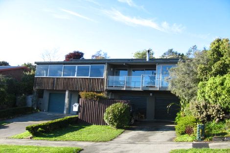 Photo of property in 2/16 Takahe Drive, Cashmere, Christchurch, 8022