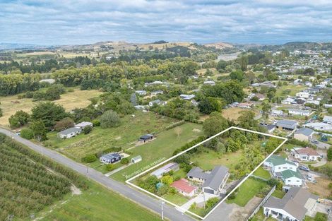 Photo of property in 11 Rathbone Street, Waipawa, 4210