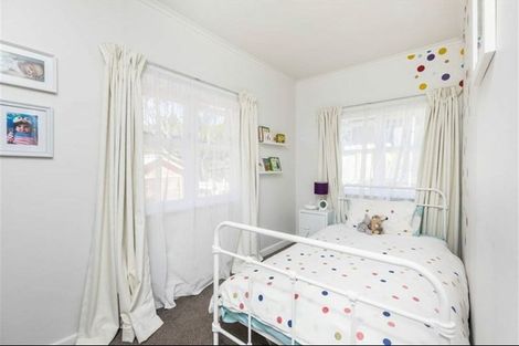 Photo of property in 1/65 Eskdale Road, Birkdale, Auckland, 0626