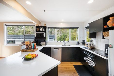 Photo of property in 8 Milne Street, Marton, 4710