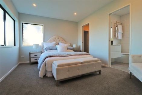 Photo of property in 37d Eastview Road, Glen Innes, Auckland, 1072