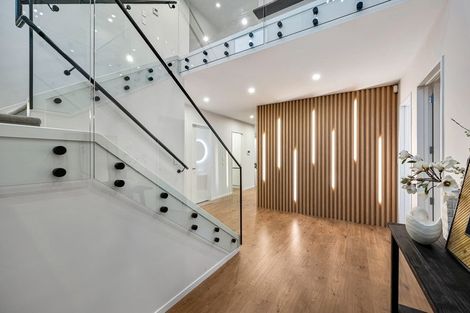 Photo of property in 11 Alexandra Street, Riverhead, 0820