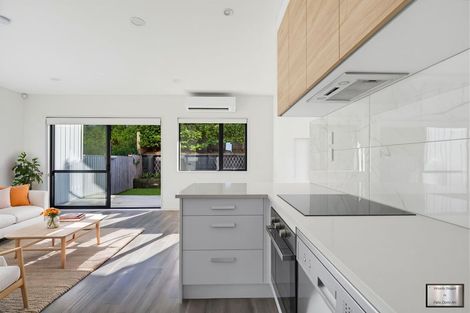Photo of property in 138b Tiriwa Drive, Massey, Auckland, 0614