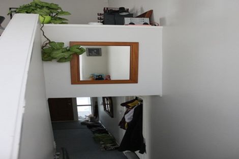 Photo of property in 25a Brightside Road, Stanmore Bay, Whangaparaoa, 0932