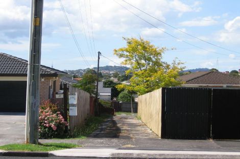 Photo of property in 1/52 Willerton Avenue, New Lynn, Auckland, 0600