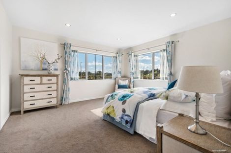 Photo of property in 2 Timberland Drive, Silverdale, 0932