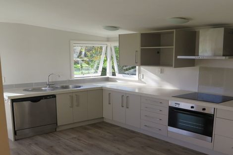 Photo of property in 106 Valley Road, Paraparaumu, 5032