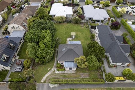 Photo of property in 72 Jeffreys Road, Fendalton, Christchurch, 8052