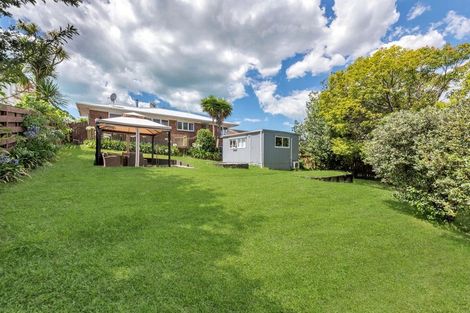 Photo of property in 8 Pegler Drive, Howick, Auckland, 2014