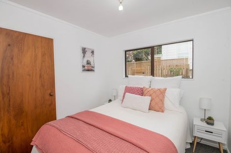 Photo of property in 43 Montgomery Avenue, Karori, Wellington, 6012