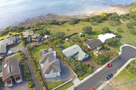 Photo of property in 150 Pacific Parade, Army Bay, Whangaparaoa, 0930