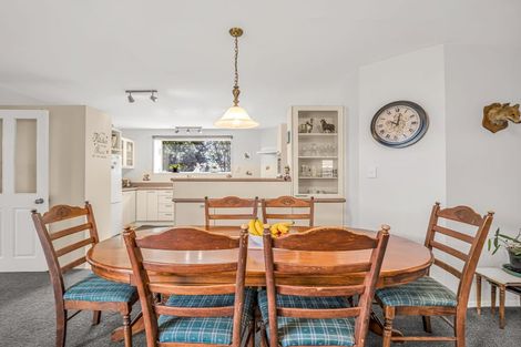 Photo of property in 14 Clifford Place, Amberley, 7410