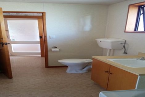 Photo of property in 6 Munro Street, Pleasant Point, 7903