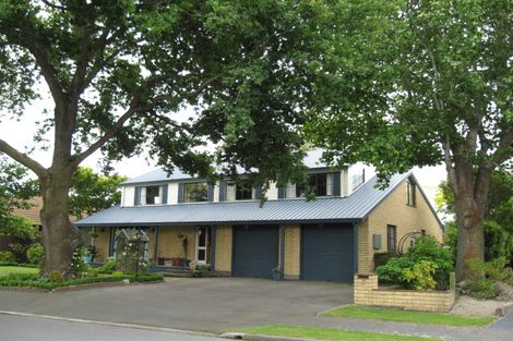 Photo of property in 9 Swithland Place, Avonhead, Christchurch, 8042