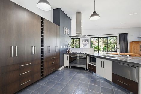 Photo of property in 334 Aokautere Drive, Aokautere, Palmerston North, 4471
