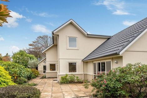 Photo of property in 43 Memorial Avenue, Ilam, Christchurch, 8053