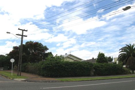 Photo of property in 247 Meola Road, Point Chevalier, Auckland, 1022