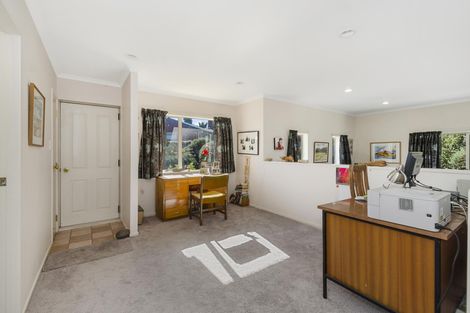 Photo of property in 24 Brookesmith Drive, Waiuku, 2123