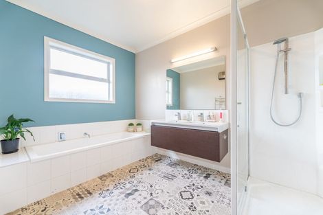 Photo of property in 77 Mckenzie Street, Geraldine, 7930