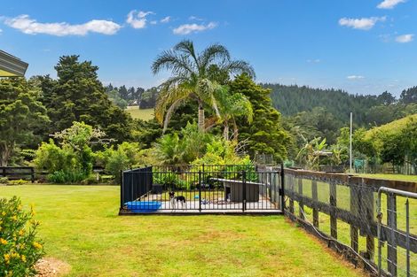 Photo of property in 29 Pataua Road North, Whareora, Whangarei, 0175