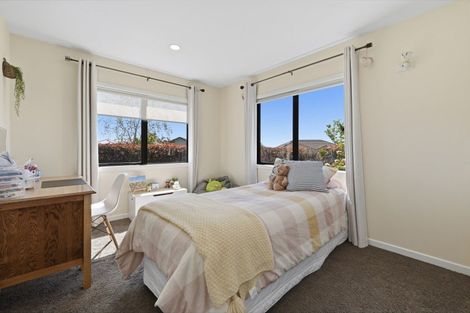 Photo of property in 2 Benmore Crescent, Pyes Pa, Tauranga, 3112